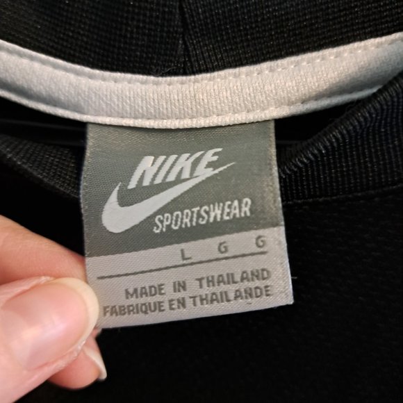 Nike Activewear shirt/jersey - Picture 2 of 3